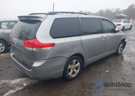 2013 Toyota Sienna Le V6 8 Passenger from USA, damaged, VIN 5TDKK3DC7DS390090